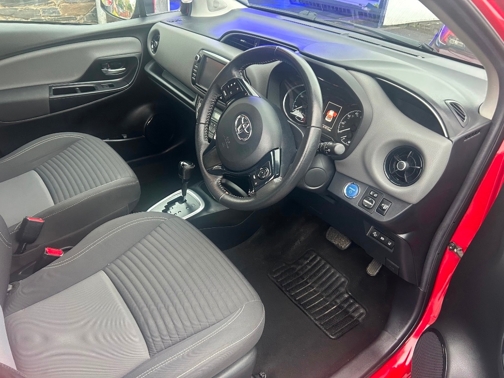 Used Toyota Yaris 2020 for sale - 76317491: Photo 17