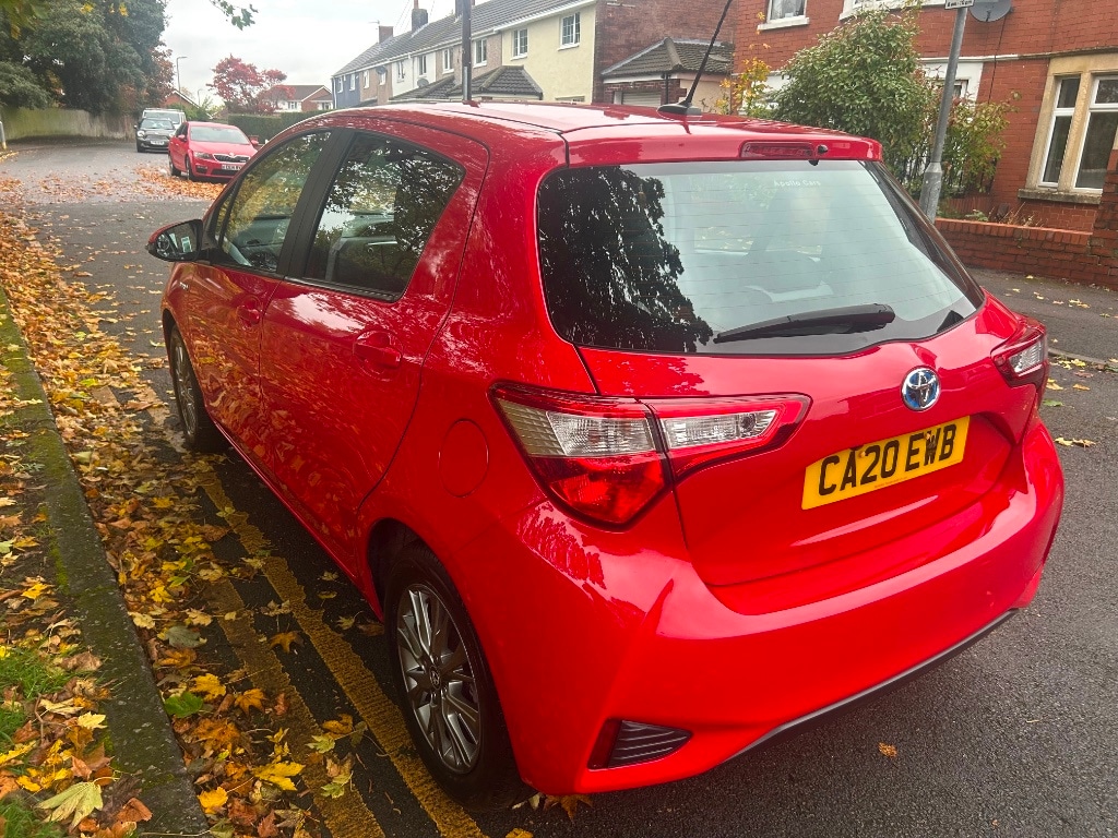 Used Toyota Yaris 2020 for sale - 76317491: Photo 4