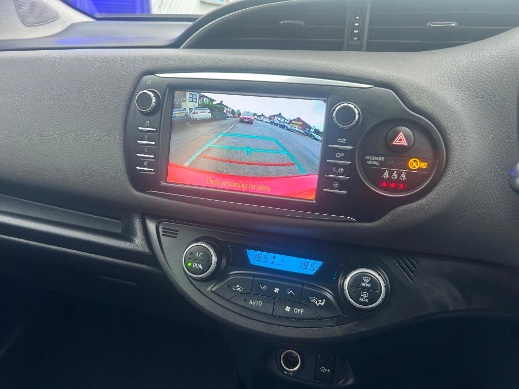 Used Toyota Yaris 2020 for sale - 76317491: Photo 9