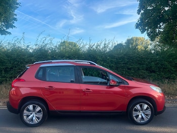 Used Peugeot 2008 2015 for sale - 79552353: Photo