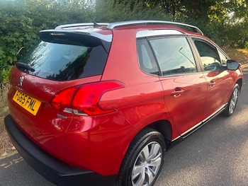 Used Peugeot 2008 2015 for sale - 79552353: Photo