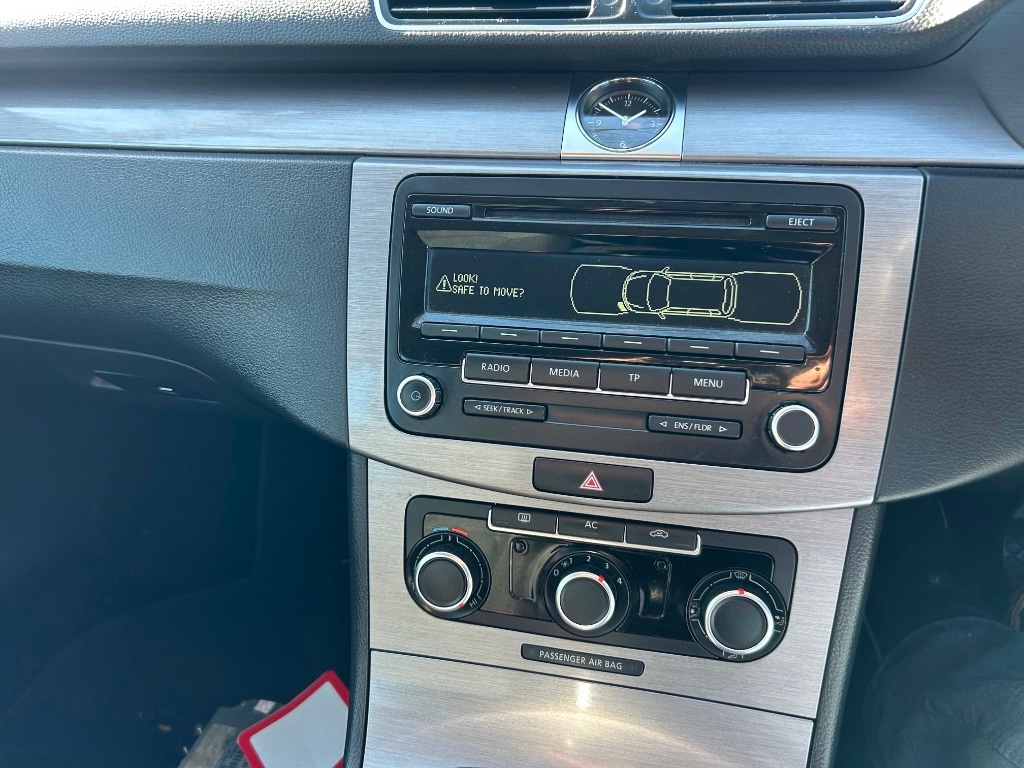 Used Volkswagen Passat 2012 for sale - 77968935: Photo 14