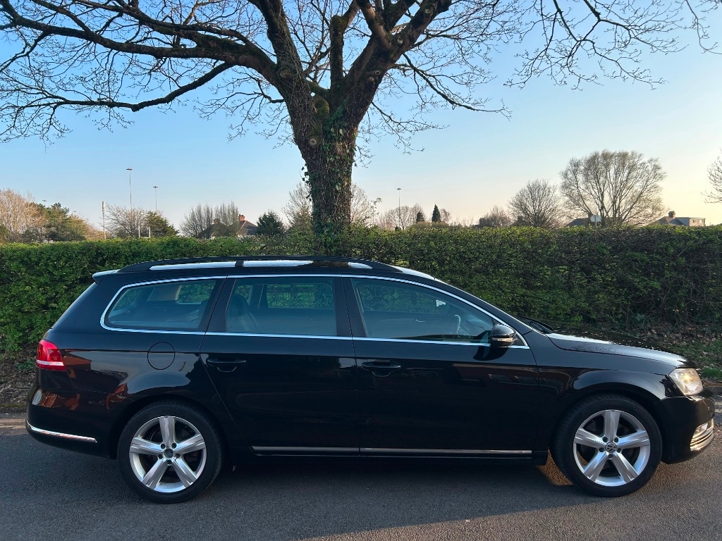 Used Volkswagen Passat 2012 for sale - 77968935: Photo 2