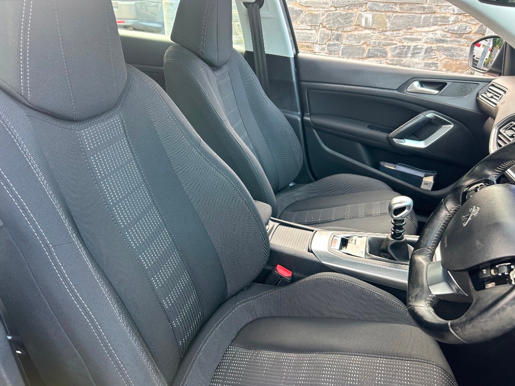 Used Peugeot 308 2017 for sale - 76230562: Photo 15