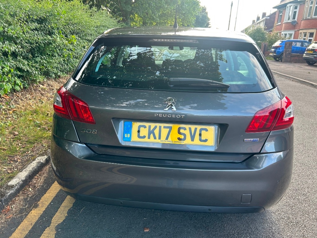 Used Peugeot 308 2017 for sale - 76230562: Photo 5