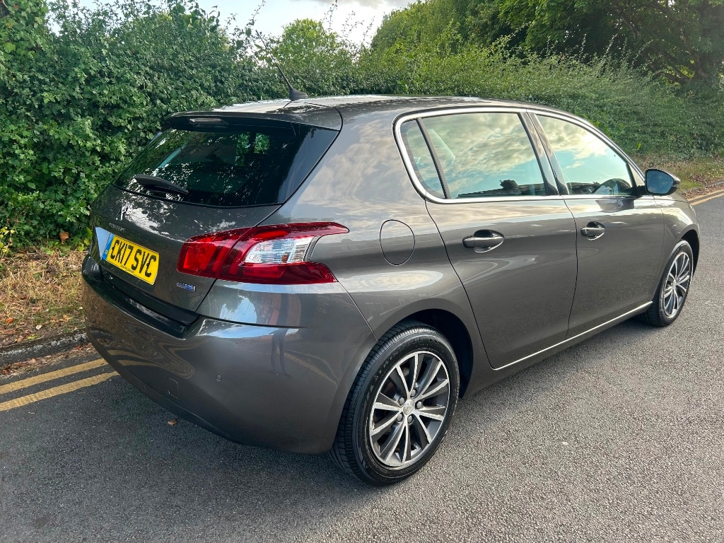 Used Peugeot 308 2017 for sale - 76230562: Photo 7