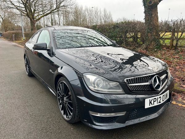 Used Mercedes-Benz C-Class 2012 for sale - 76198681: Photo 1