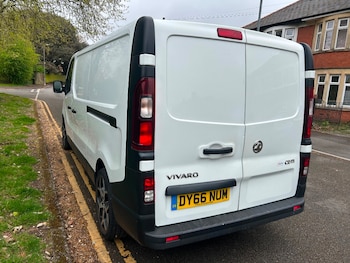Used Vauxhall Vivaro 2016 for sale - 78258684: Photo