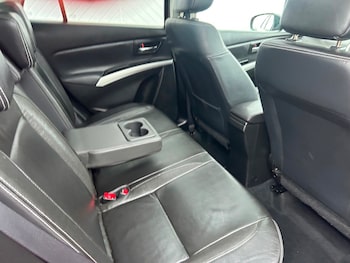 Used Suzuki SX4 2015 for sale - 77701979: Photo