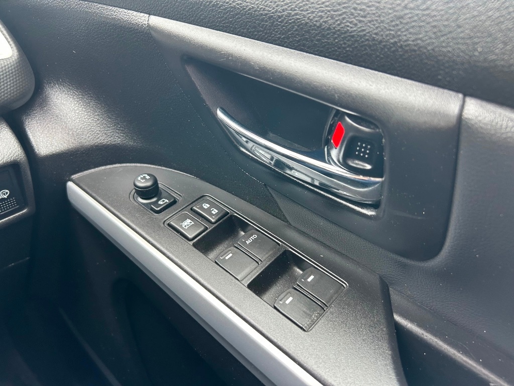 Used Suzuki SX4 2015 for sale - 77701979: Photo 4