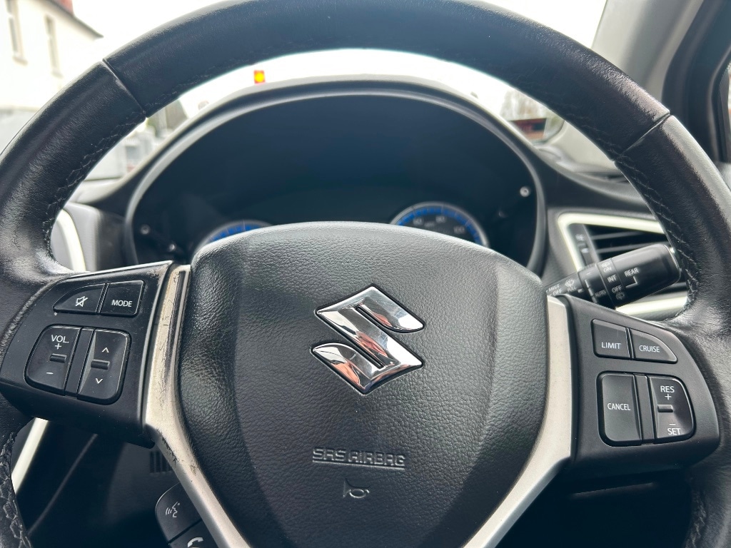 Used Suzuki SX4 2015 for sale - 77701979: Photo 6