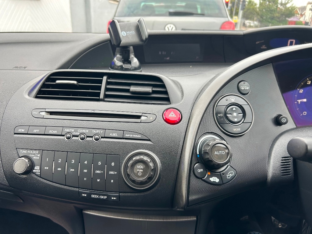 Used Honda Civic 2011 for sale - 76230563: Photo 15