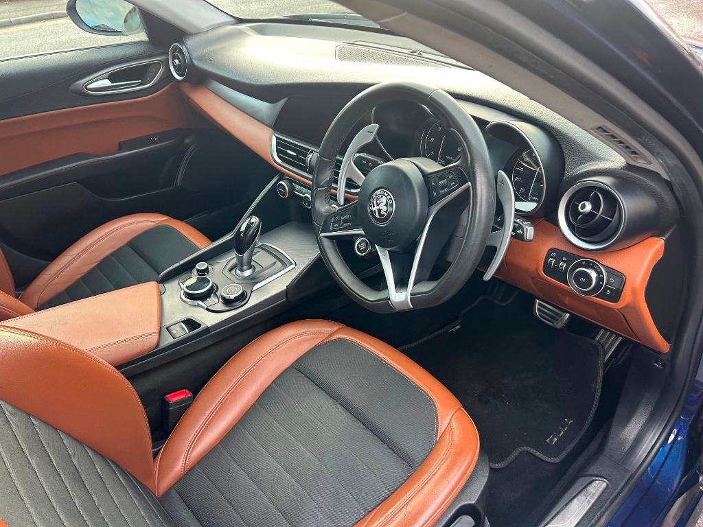 Used Alfa Romeo Giulia 2017 for sale - 77400145: Photo 14