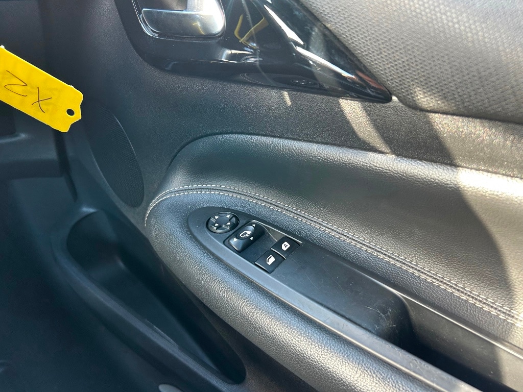 Used Citroen DS3 2015 for sale - 77701981: Photo 12