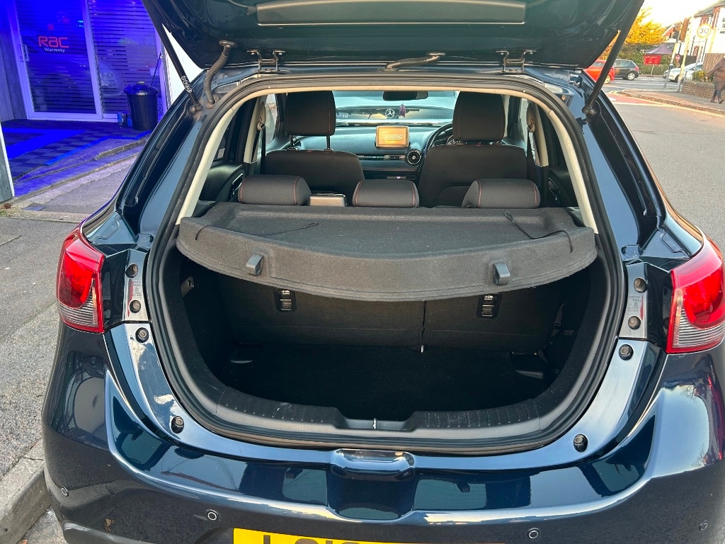 Used Mazda Mazda2 2016 for sale - 76527410: Photo 7