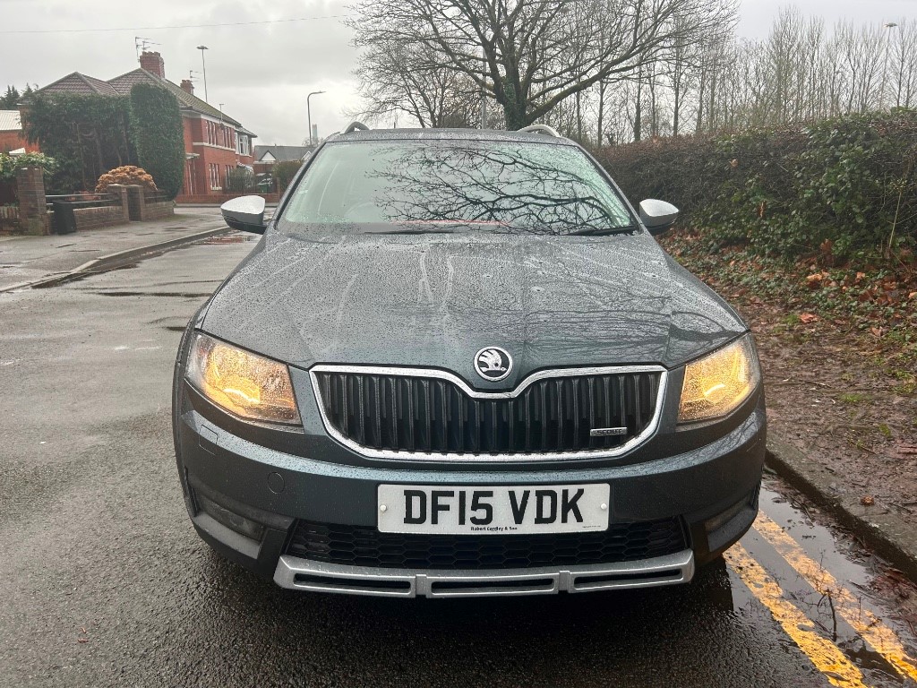 Used Skoda Octavia 2015 for sale - 76230556: Photo 6