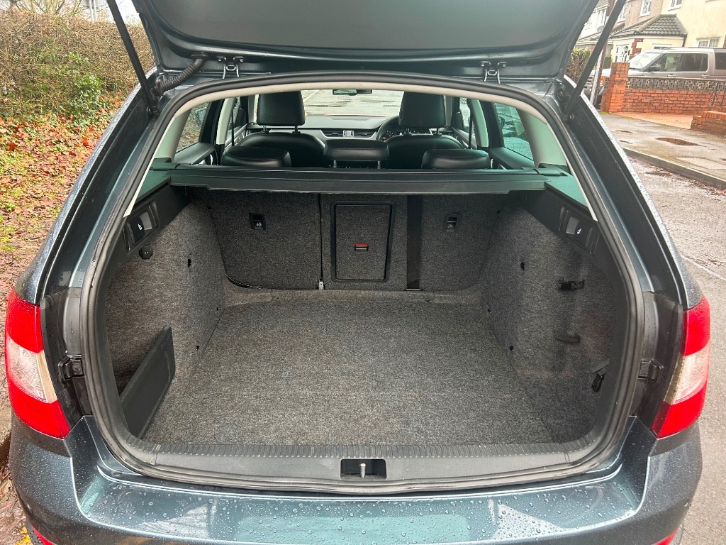 Used Skoda Octavia 2015 for sale - 76230556: Photo 7