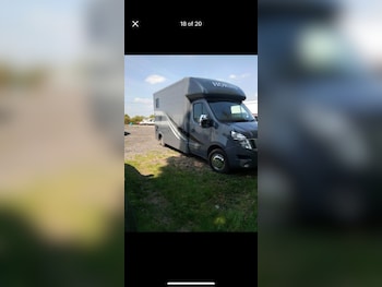Used Nissan NV400 2018 for sale - 79060533: Photo