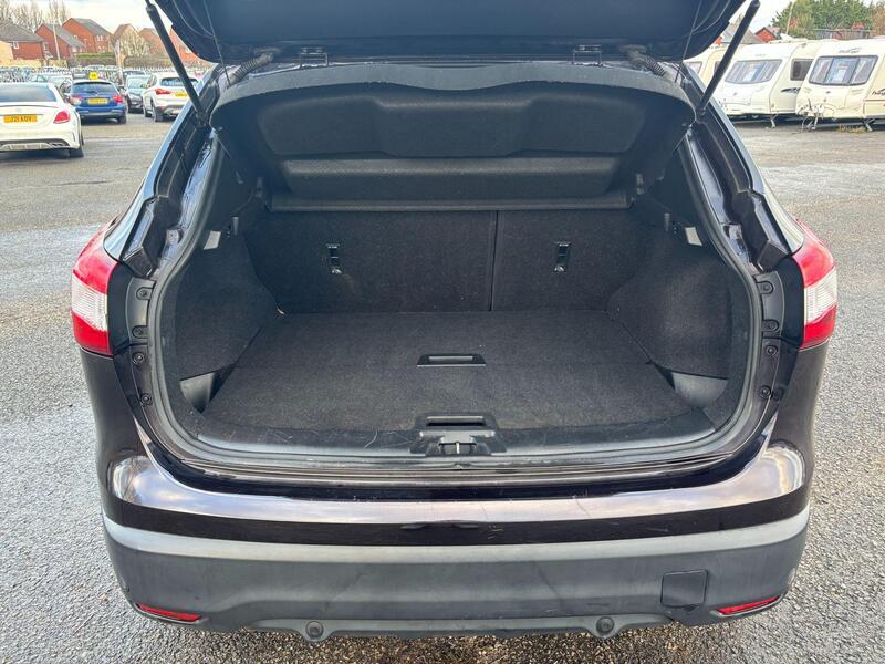 Used Nissan Qashqai 2015 for sale - 77574899: Photo 34