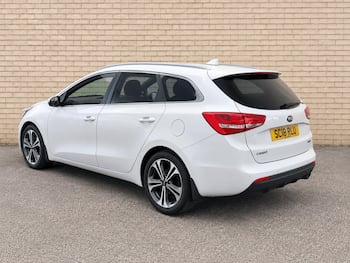 Used Kia Ceed 2018 for sale - 79768108: Photo