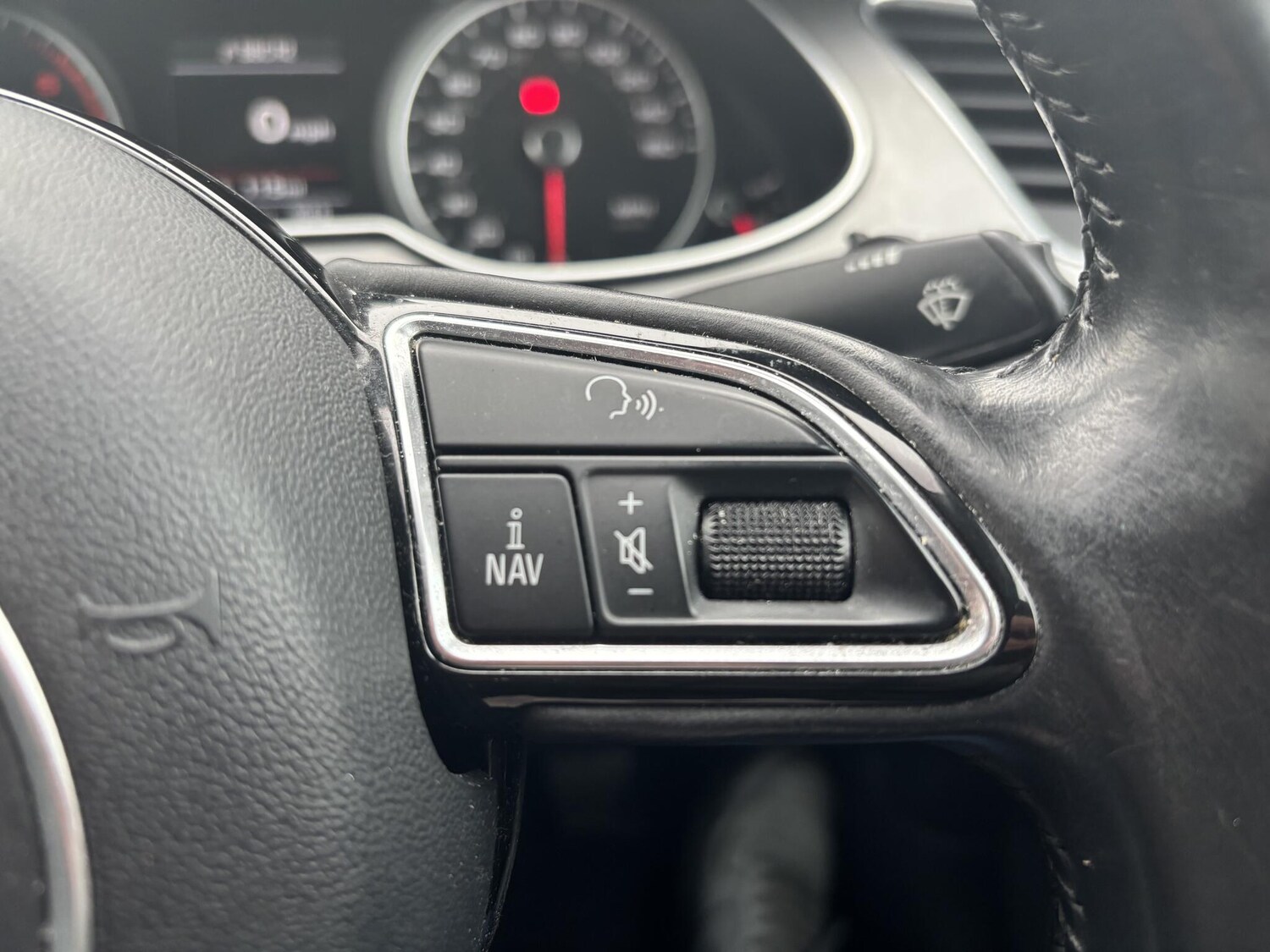 Used Audi A4 2014 for sale - 77574749: Photo 19