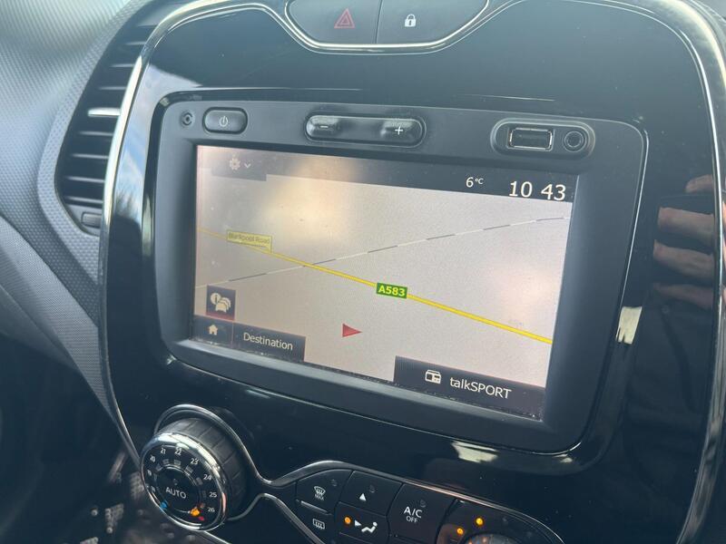 Used Renault Captur 2016 for sale - 77574907: Photo 15