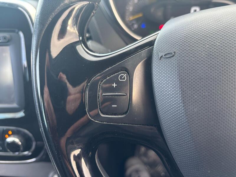 Used Renault Captur 2016 for sale - 77574907: Photo 22