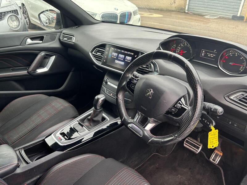 Used Peugeot 308 2016 for sale - 77799450: Photo 2