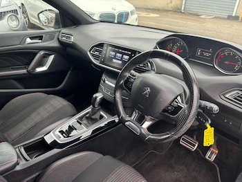 Used Peugeot 308 2016 for sale - 77799450: Photo
