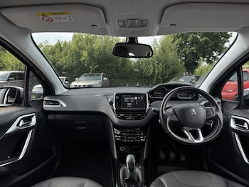 Used Peugeot 2008 2016 for sale - 79189582: Photo