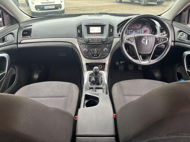 Used Vauxhall Insignia 2016 for sale - 78086878: Photo 2