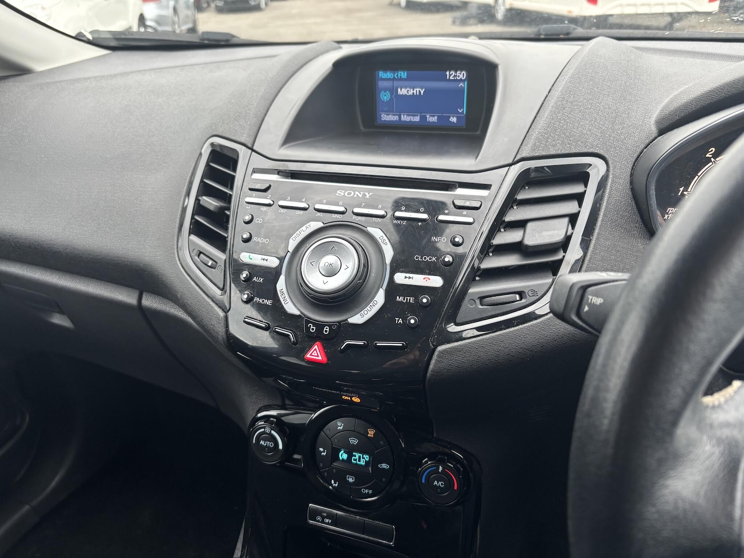 Used Ford Fiesta 2015 for sale - 77612412: Photo 22