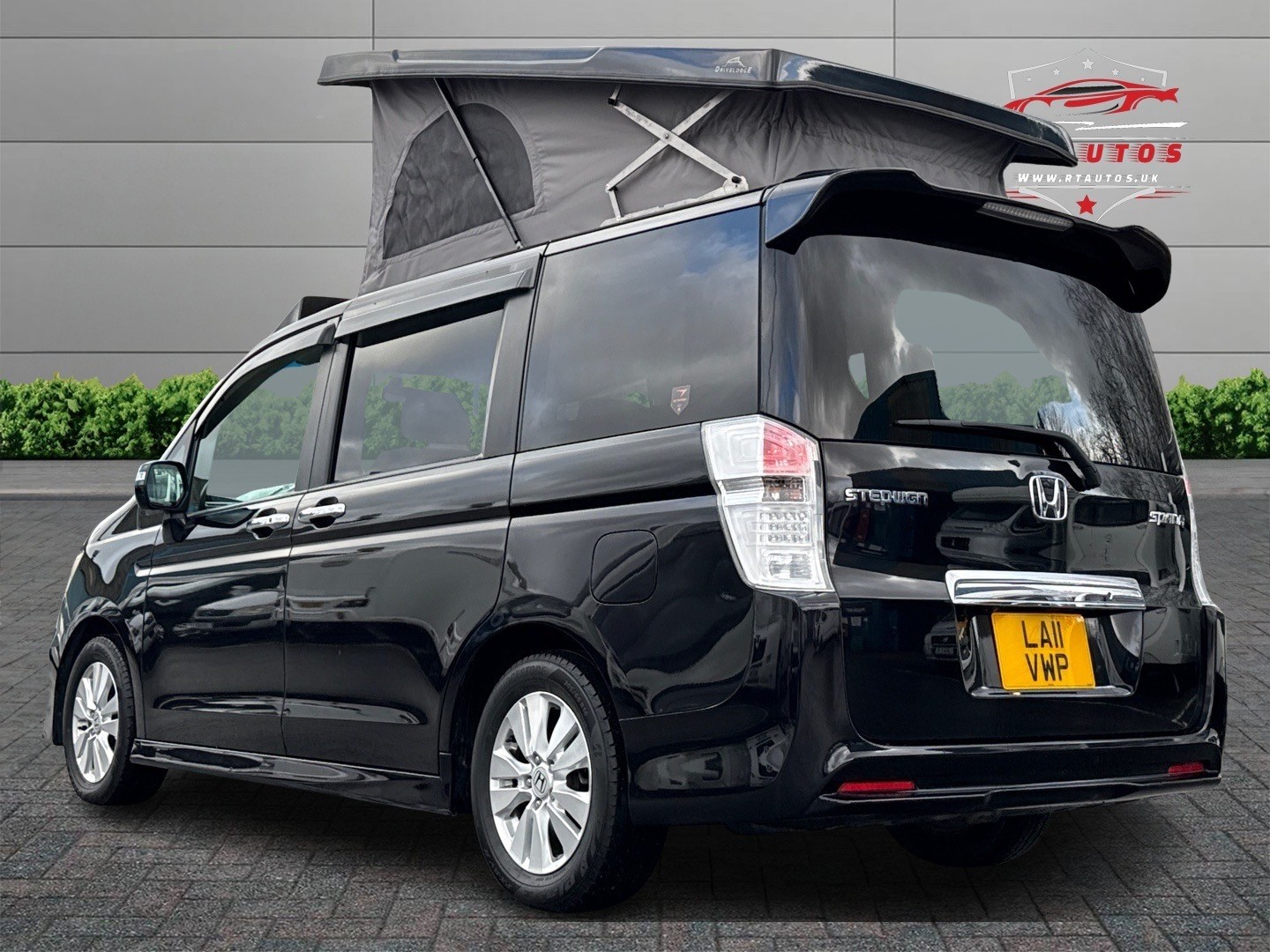 Used Honda Stepwagon 2024 for sale - 77789311: Photo 9