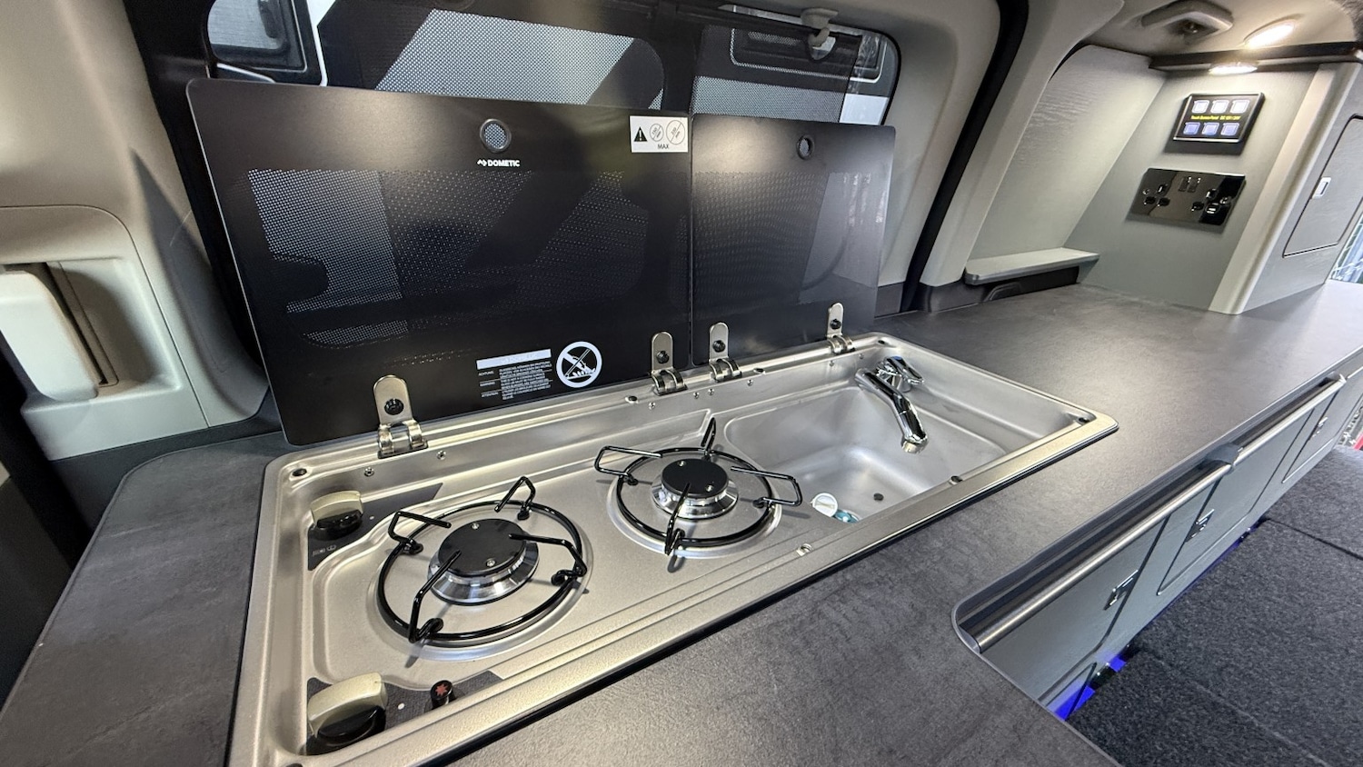 Used Ford Tourneo Custom 2018 for sale - 77789364: Photo 27