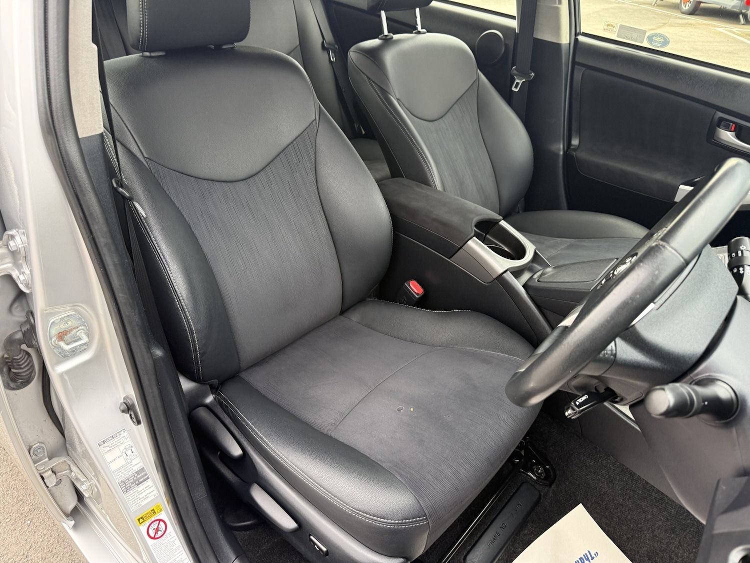 Used Toyota Prius 2016 for sale - 78105916: Photo 17