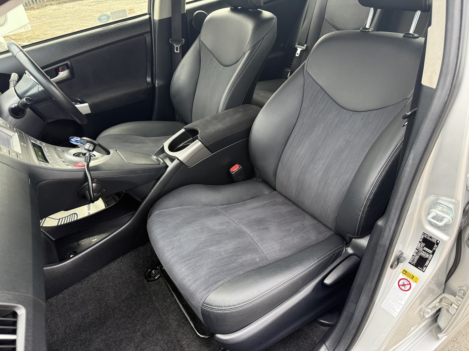 Used Toyota Prius 2016 for sale - 78105916: Photo 21