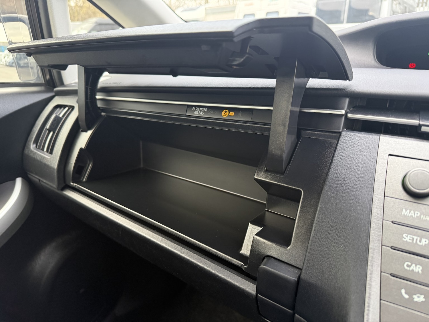 Used Toyota Prius 2016 for sale - 78105916: Photo 33