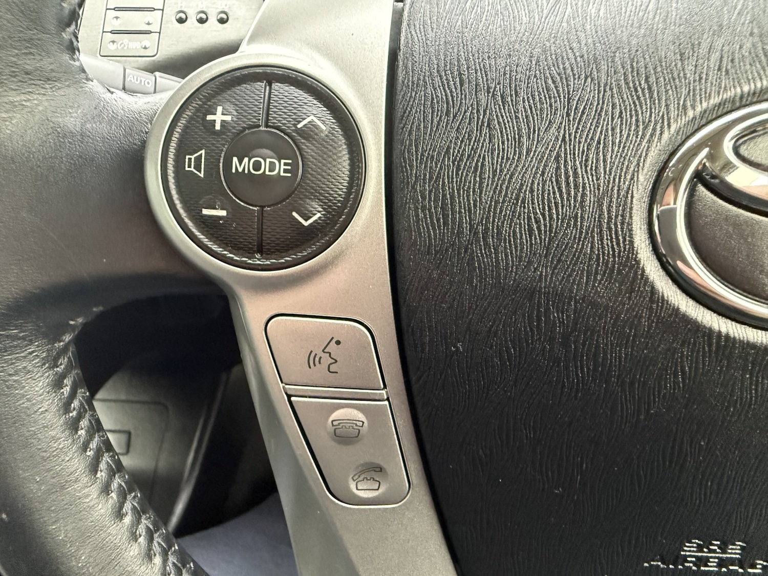 Used Toyota Prius 2016 for sale - 78105916: Photo 45