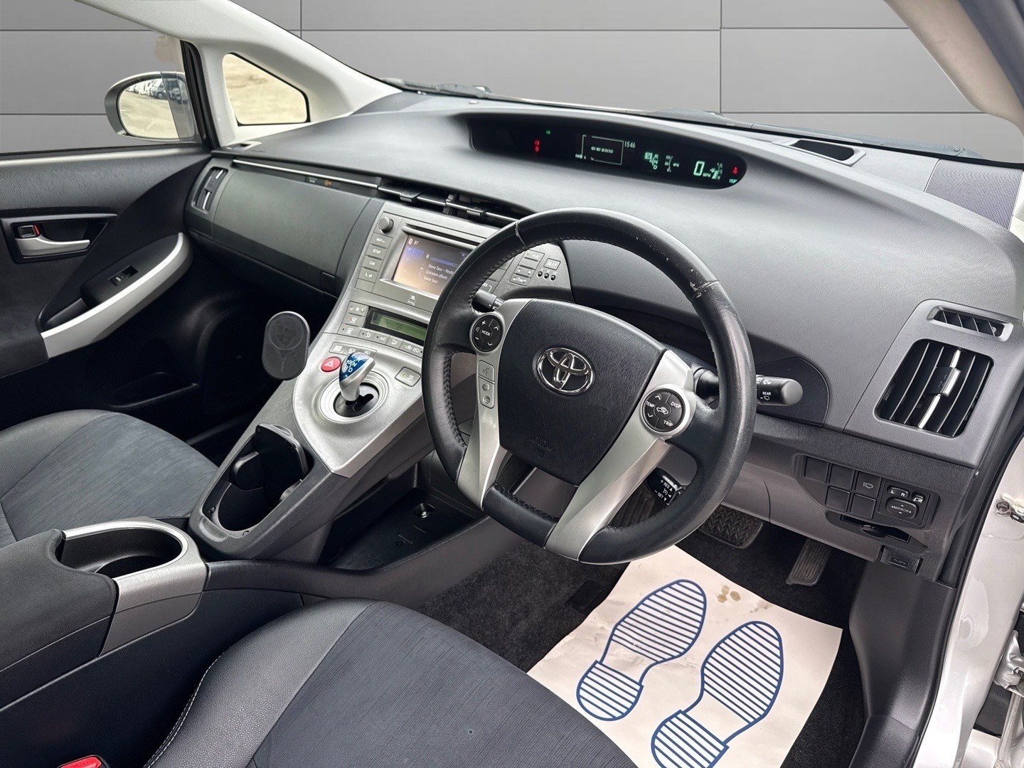 Used Toyota Prius 2016 for sale - 78105916: Photo 5