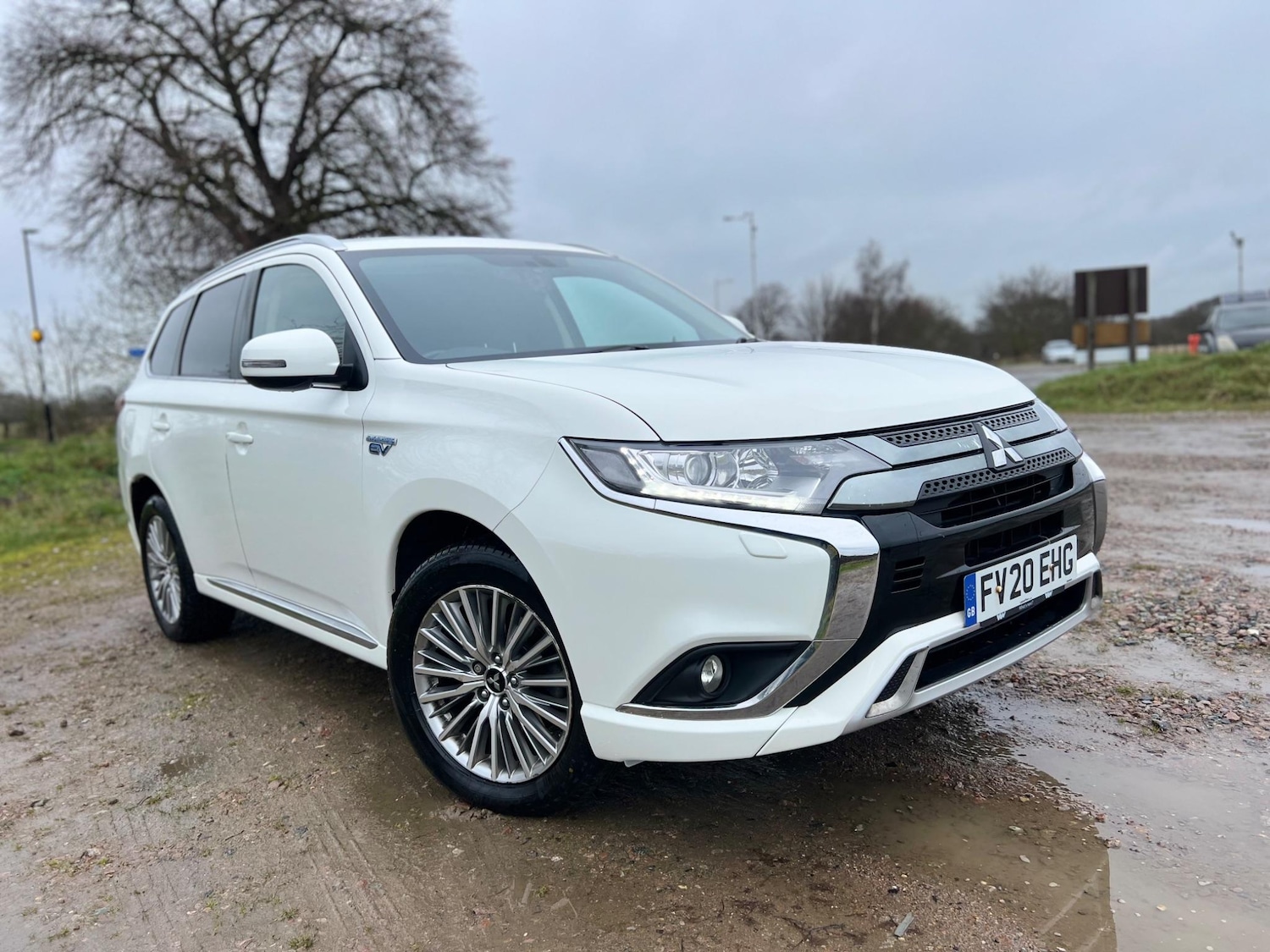 Used Mitsubishi Outlander 2020 for sale - 76550071: Photo 1