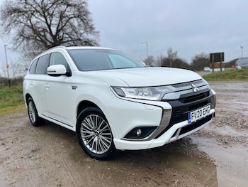 Mitsubishi - Outlander