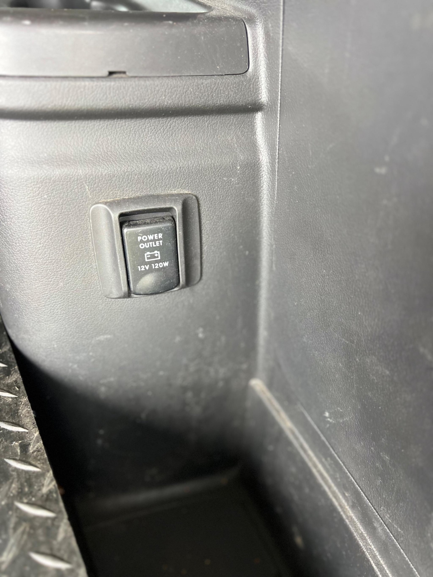 Used Mitsubishi Outlander 2020 for sale - 76550071: Photo 40