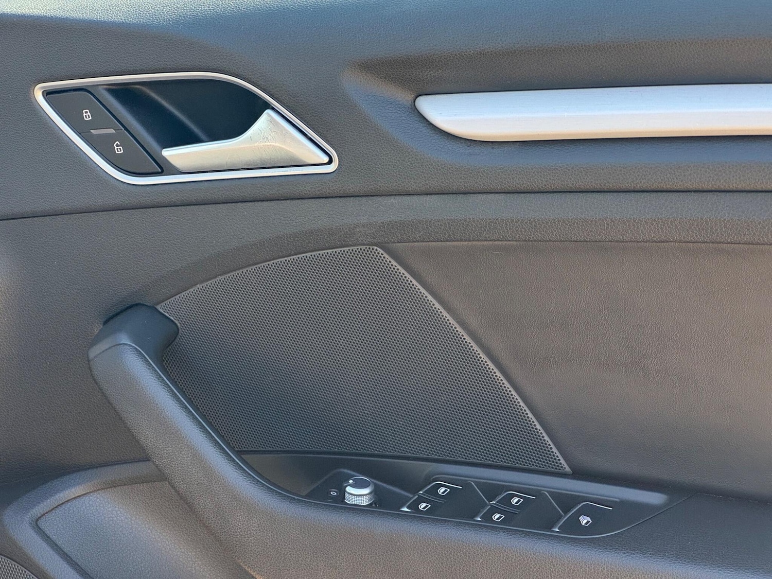 Used Audi A3 2015 for sale - 76549284: Photo 15