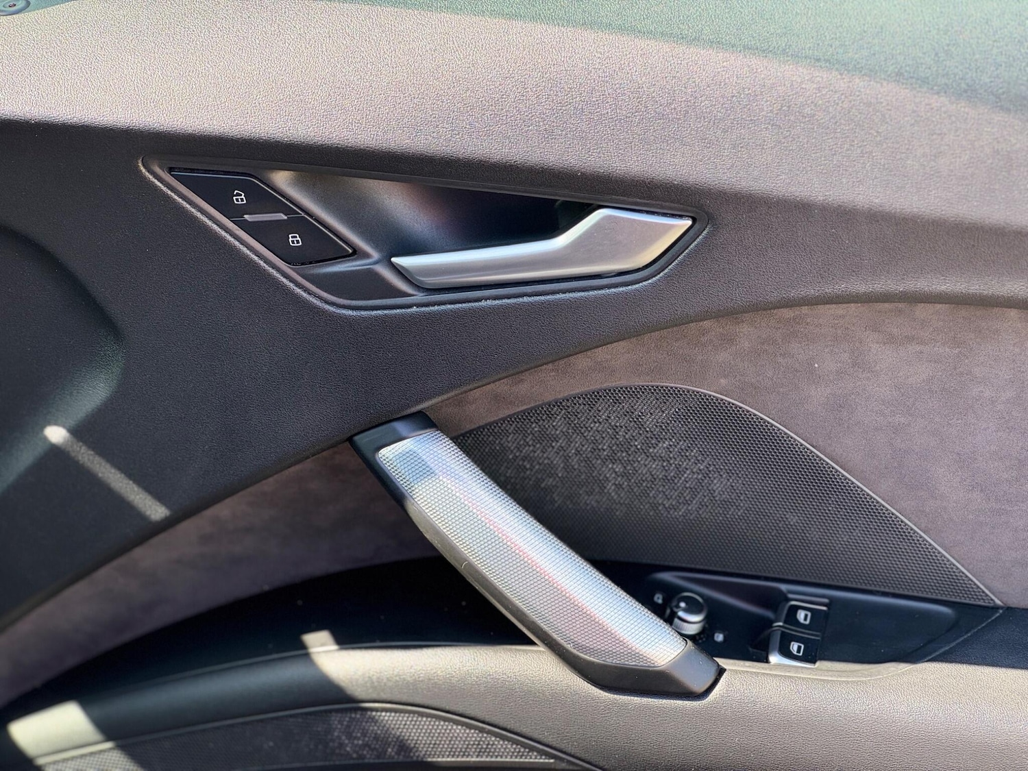 Used Audi TT 2016 for sale - 76549639: Photo 16