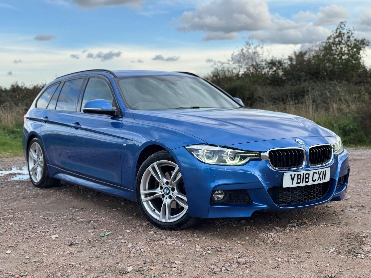 Used BMW 3 Series 2018 for sale - 76550686: Photo 1
