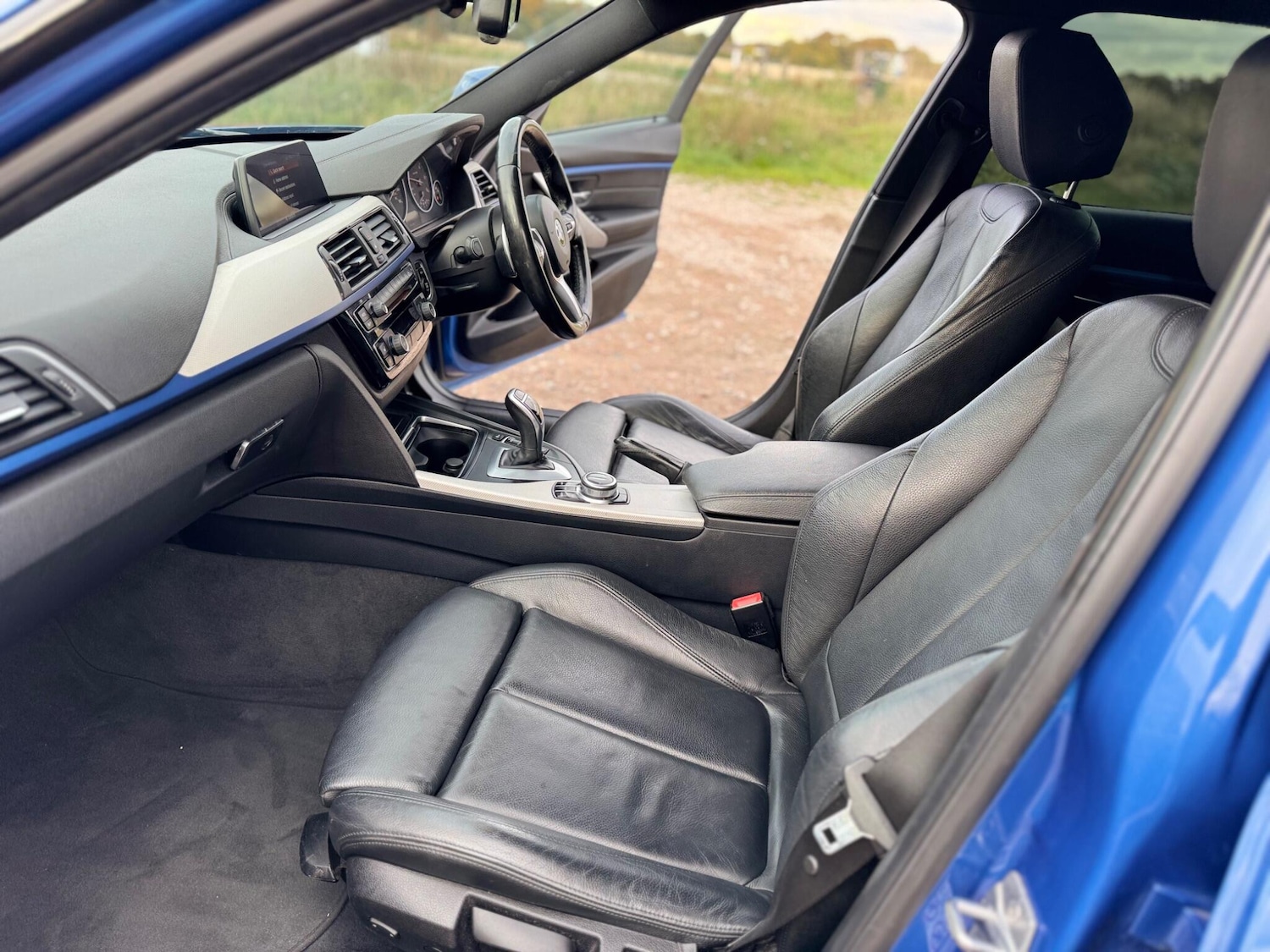 Used BMW 3 Series 2018 for sale - 76550686: Photo 44