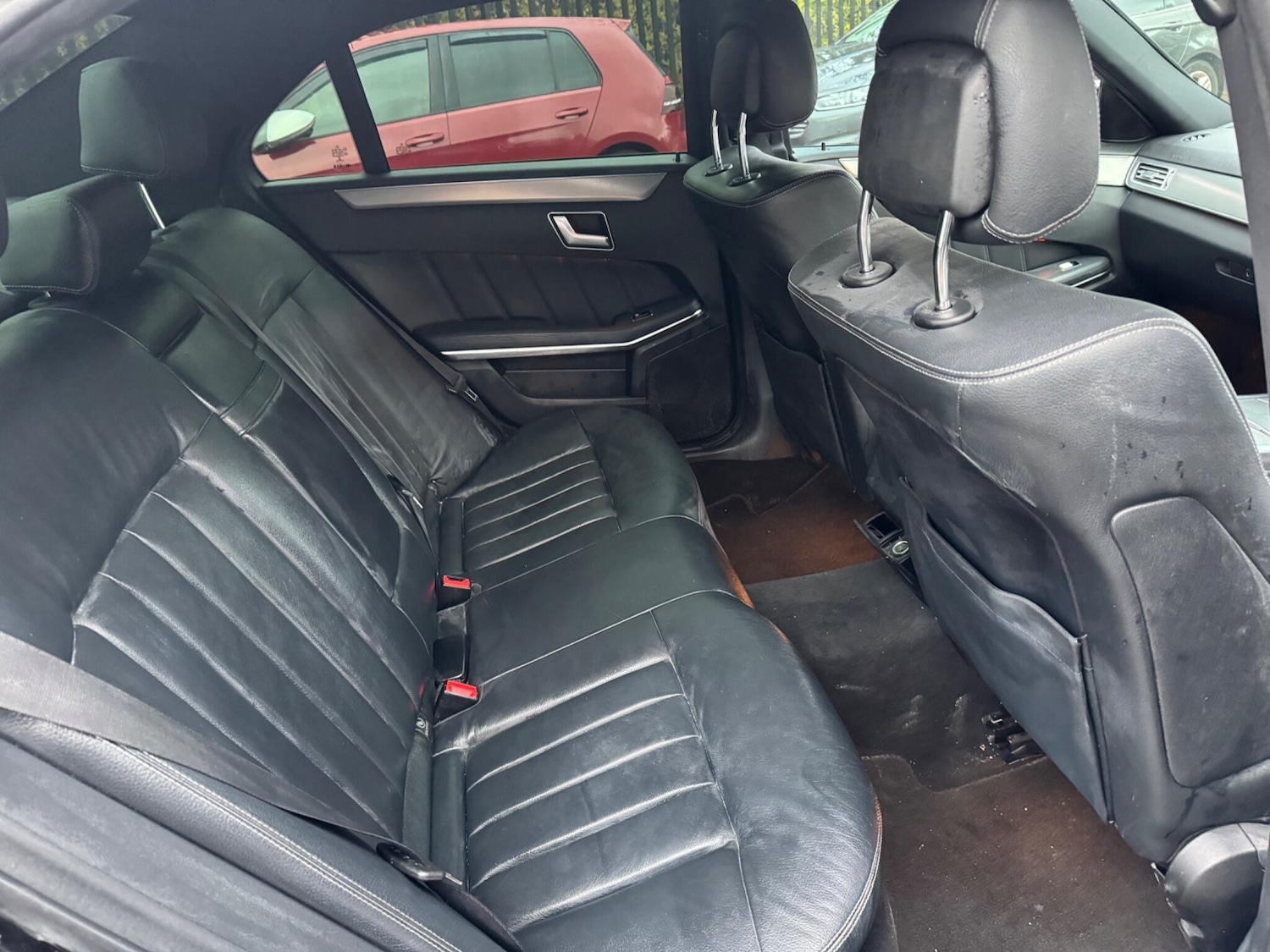 Used Mercedes-Benz E Class 2015 for sale - 76824034: Photo 23