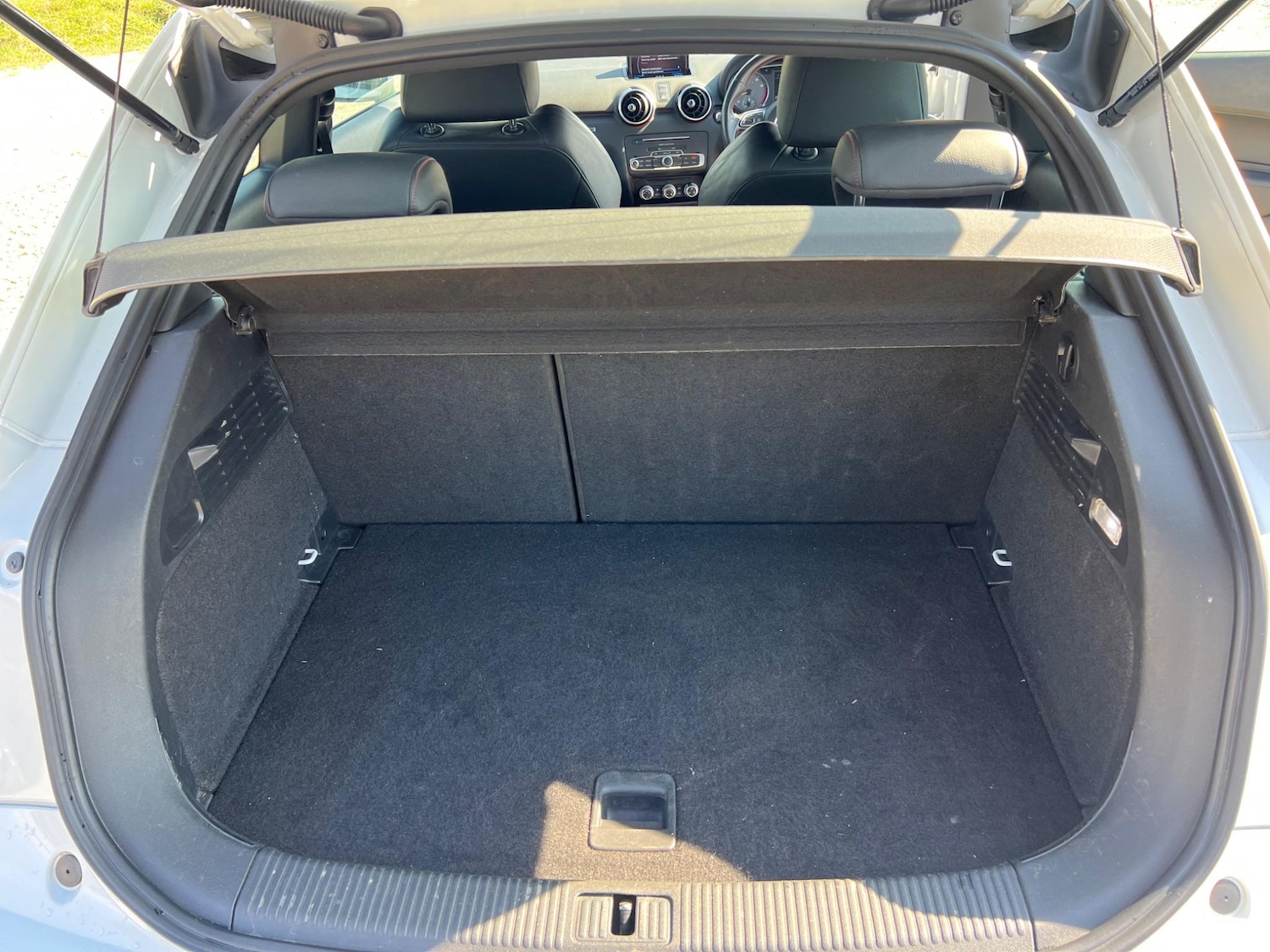 Used Audi A1 2014 for sale - 76549342: Photo 52