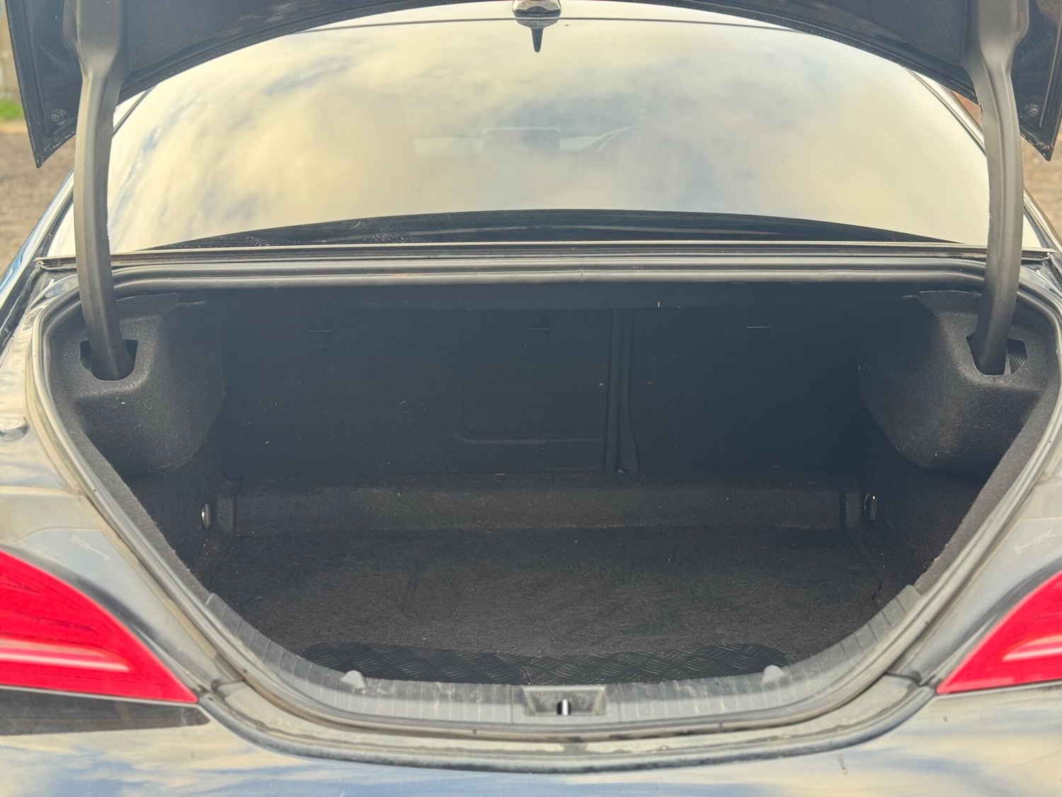 Used Mercedes-Benz CLA 2015 for sale - 76850106: Photo 16