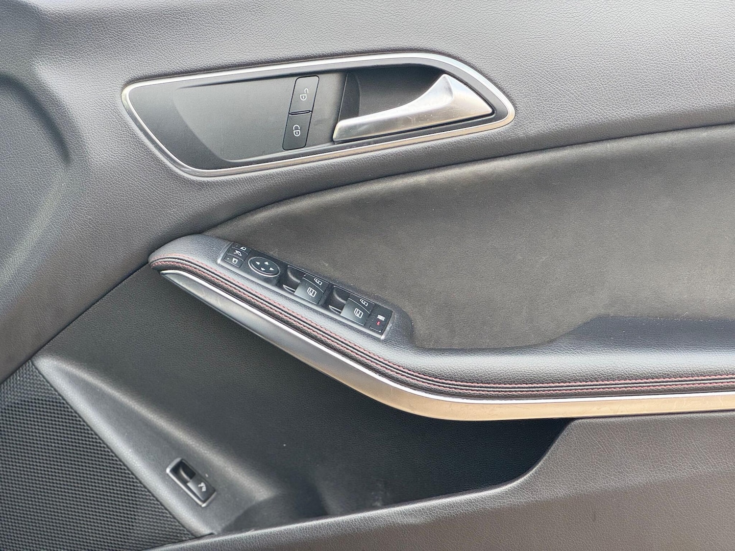 Used Mercedes-Benz CLA 2015 for sale - 76850106: Photo 22